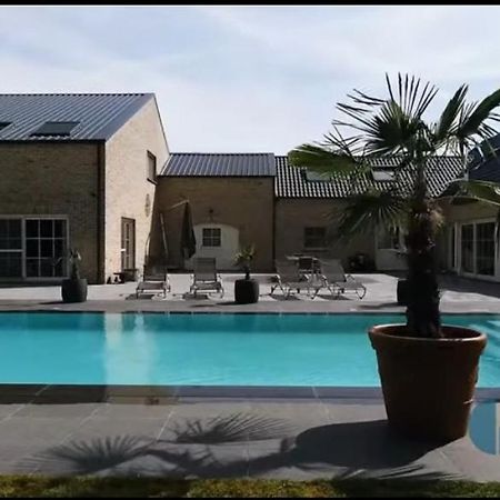 Susberg 3 Luxe Verblijf Met Zwembad En Sauna NeerNeerpelt Exterior photo