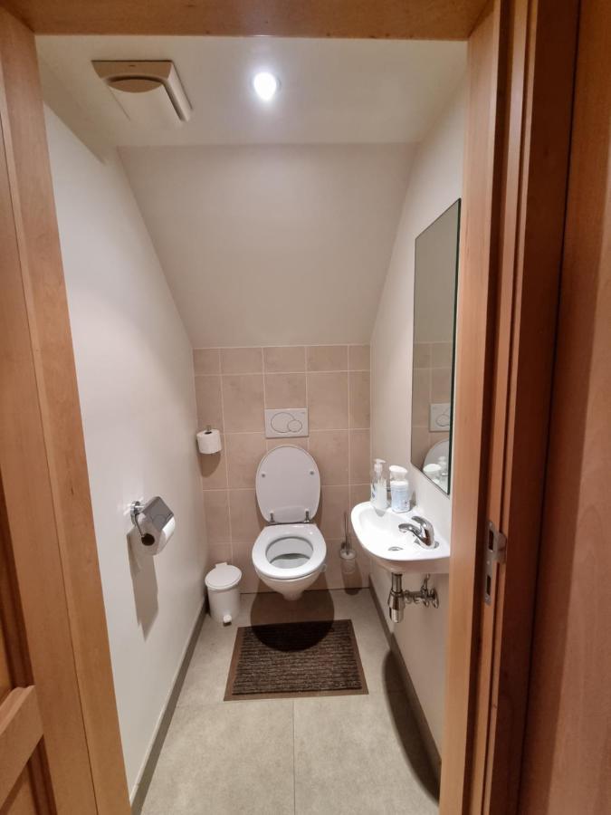 Susberg 3 Luxe Verblijf Met Zwembad En Sauna NeerNeerpelt Exterior photo
